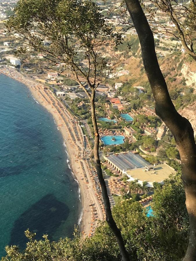 B&B Lodge Dell'Ospite Ischia Casamicciola Terme ภายนอก รูปภาพ
